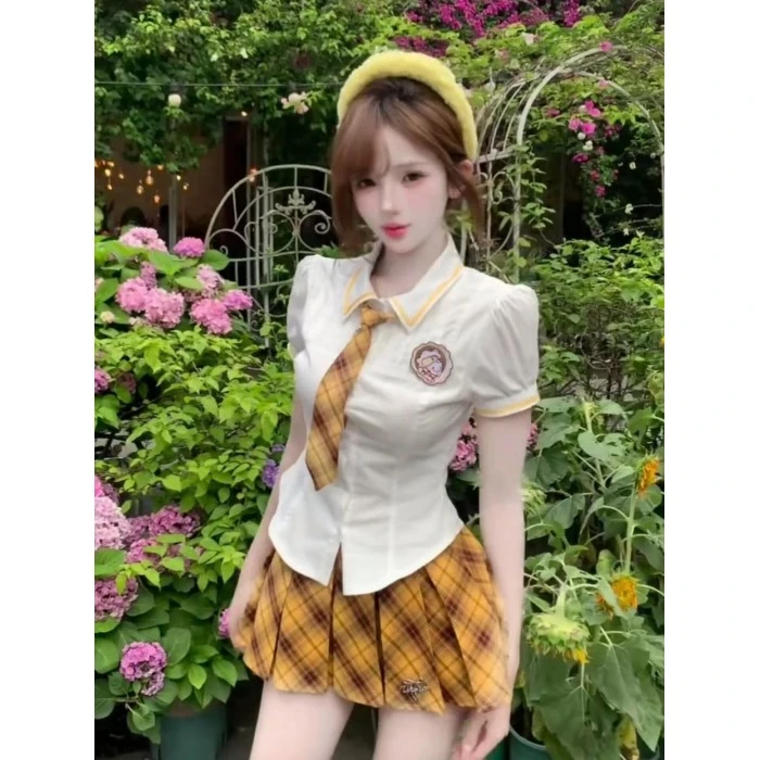 学院风收腰短袖衬衫巨好看的夏装一整套jk制服百褶格子短裙两件套