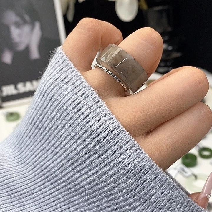 和田玉（糖玉）未镶嵌戒指Z48葡萄肉意境18.1