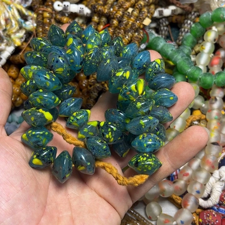 琉璃手工艺品3372。福利100克