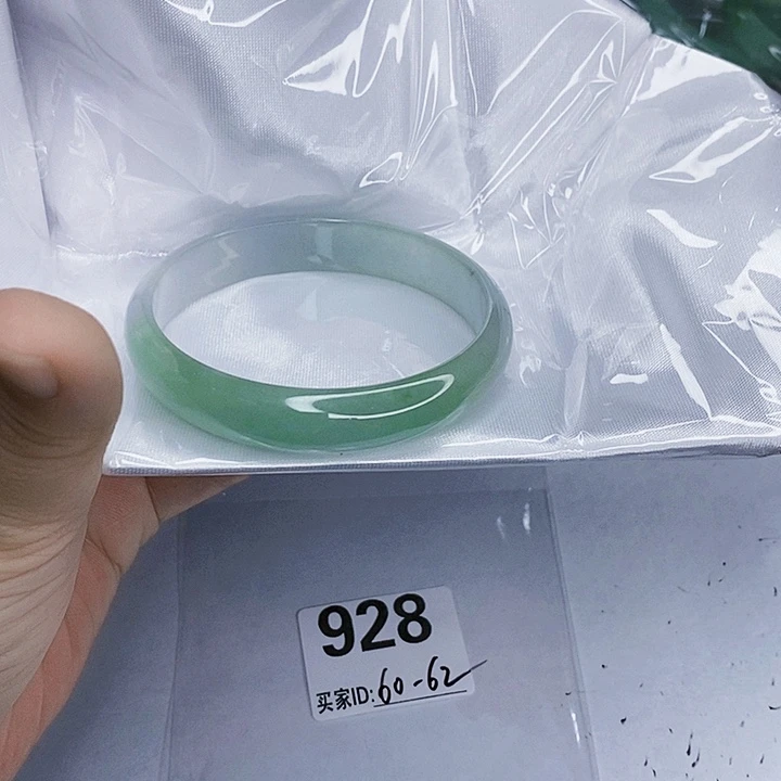 翡翠未镶嵌手镯一图一物实物为准