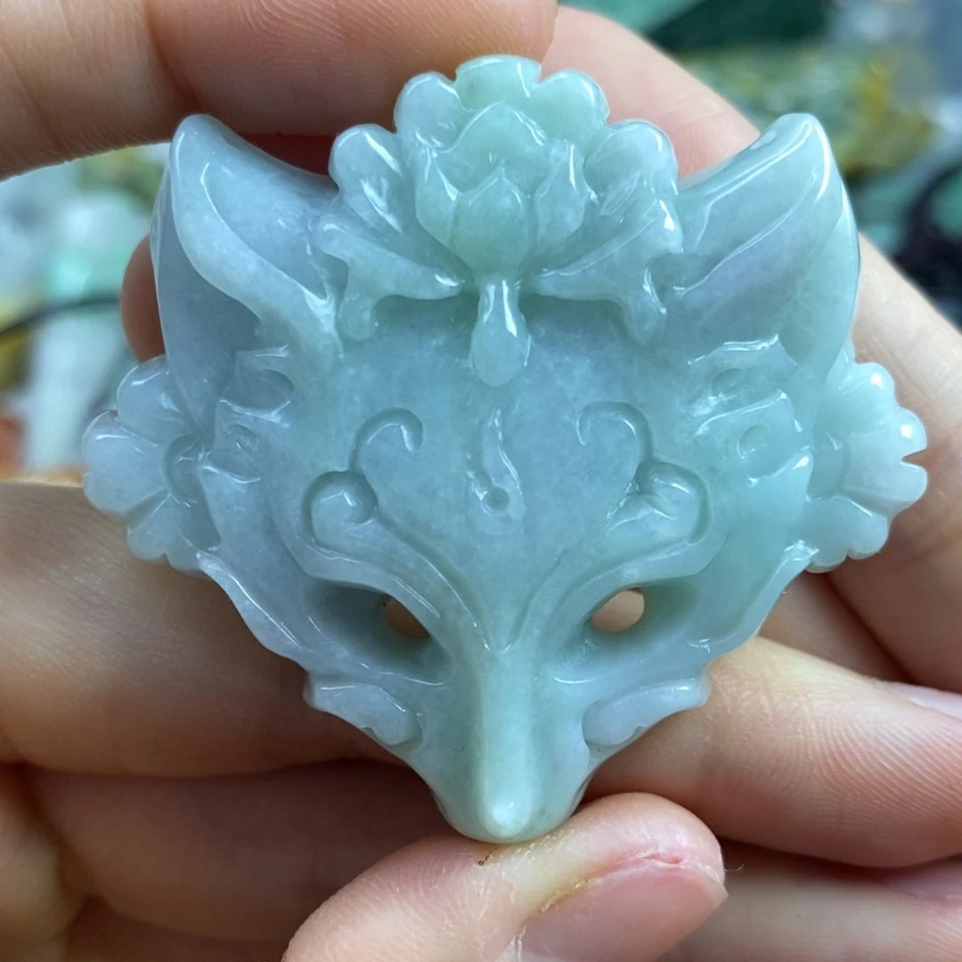 翡翠颈饰未镶嵌吊坠