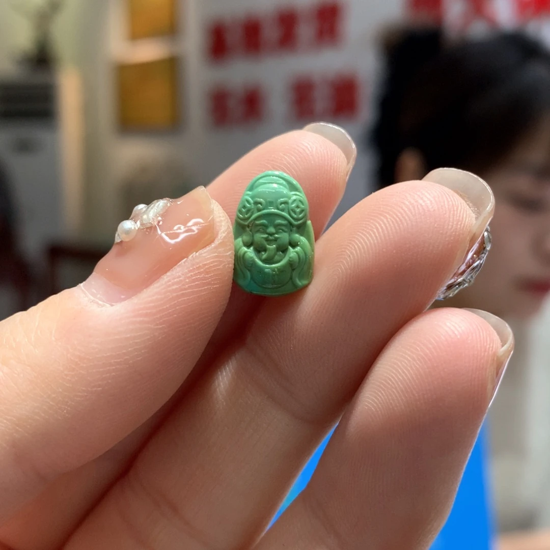 绿松石配饰未镶嵌