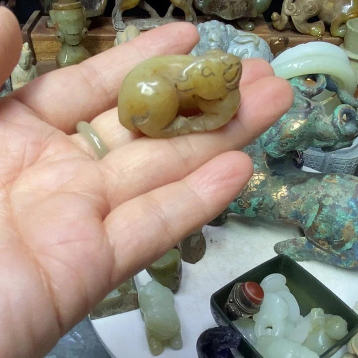 未镶嵌和田玉（糖玉）挂件