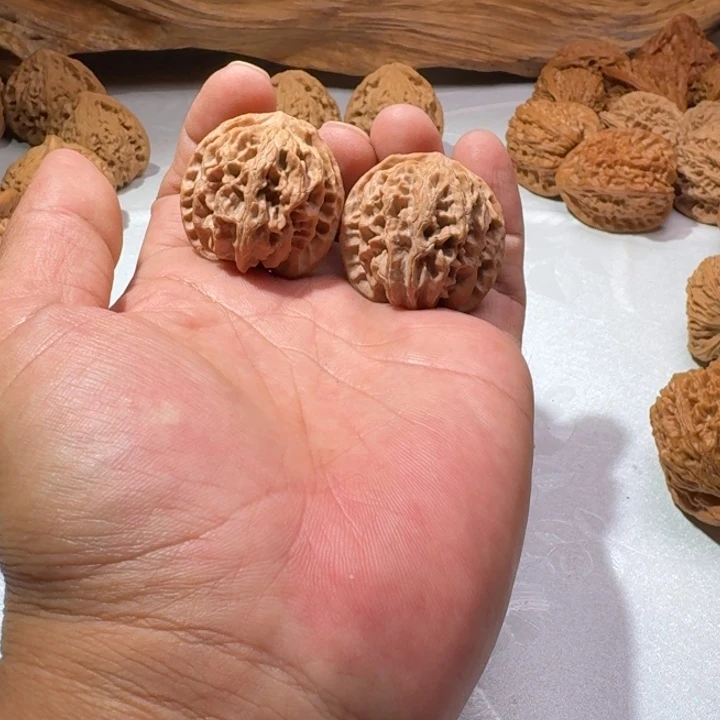 吊坠文玩核桃苹果园