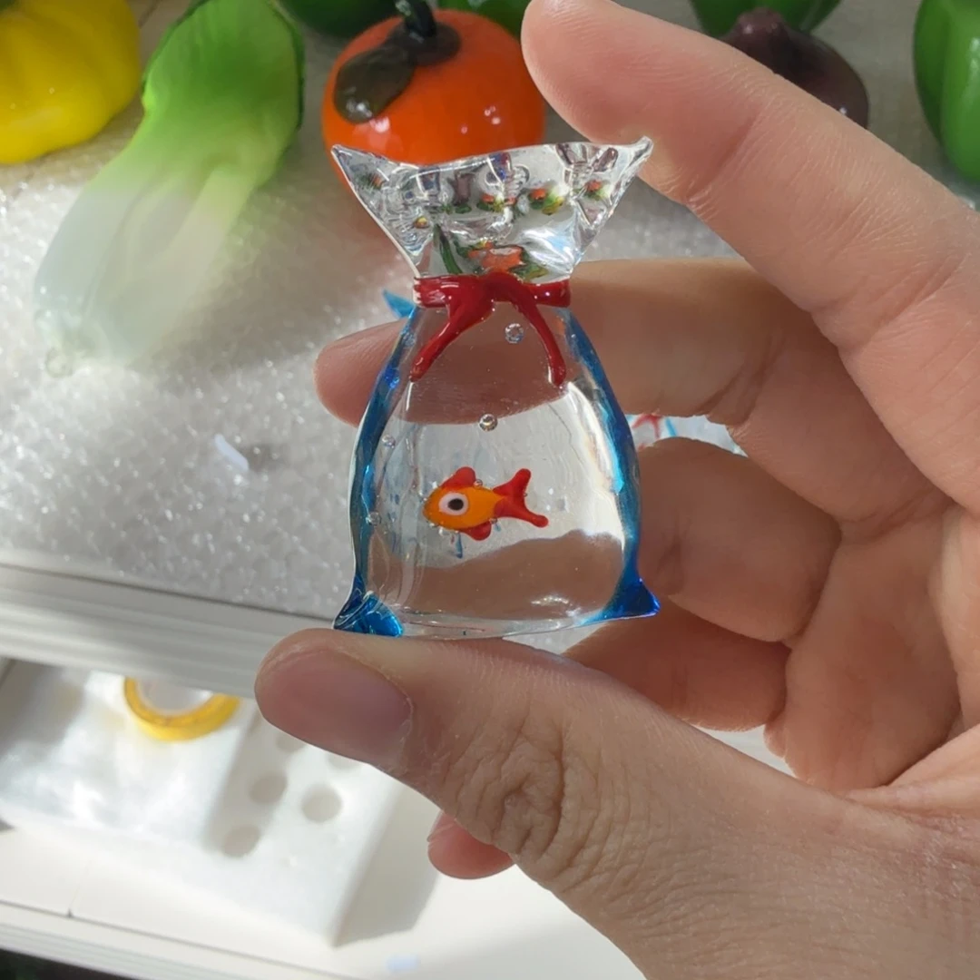 琉璃手工艺品鱼袋