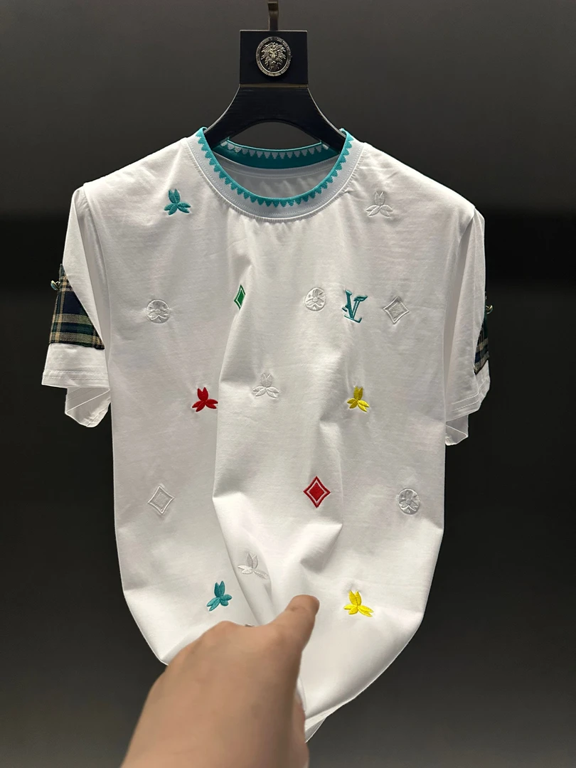 2025新品首发男士高端定制轻奢T恤百搭时尚潮流校园休闲风短袖