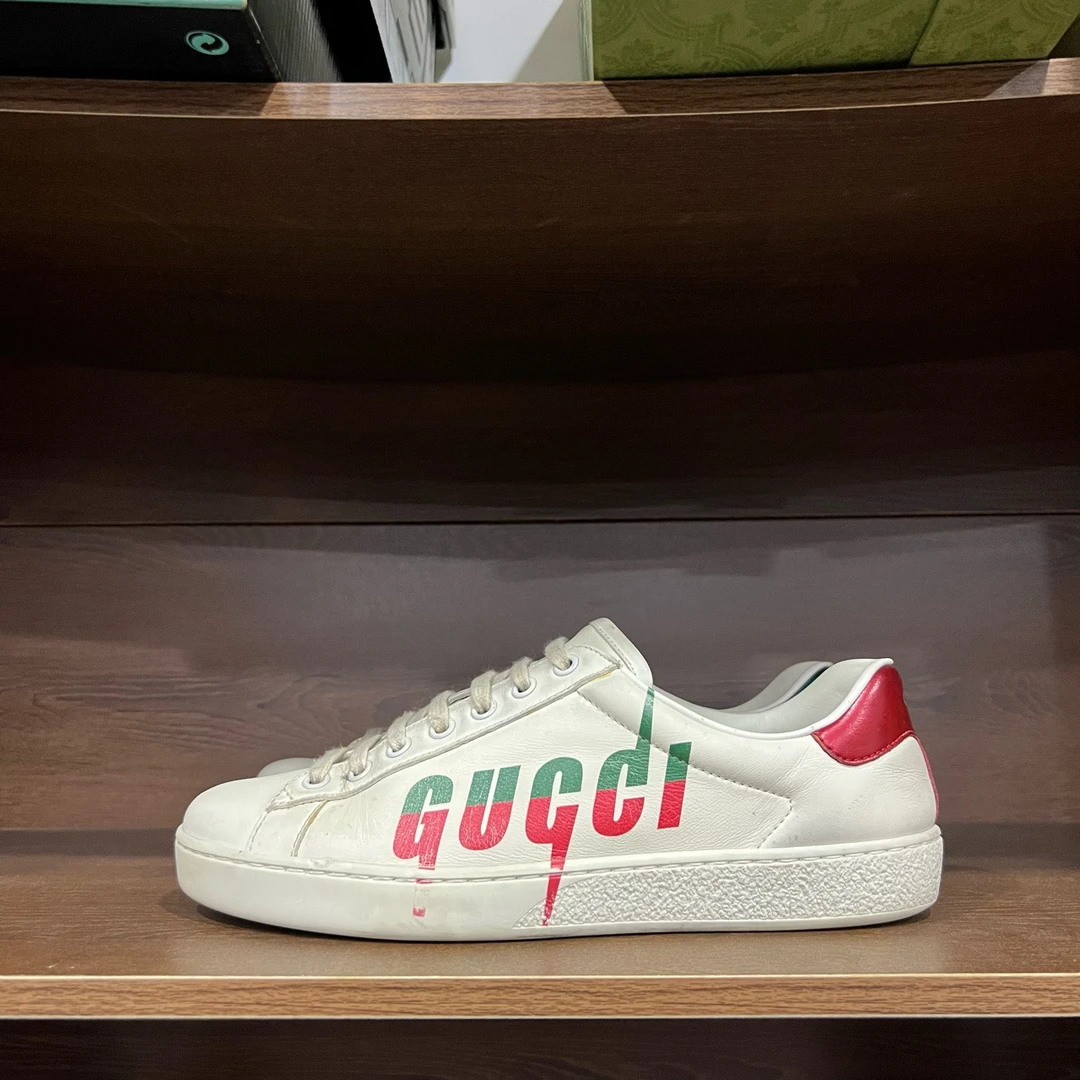 Gucci经典侧面logo小板鞋5码 40码左右可以穿 无盒 鞋面剐蹭