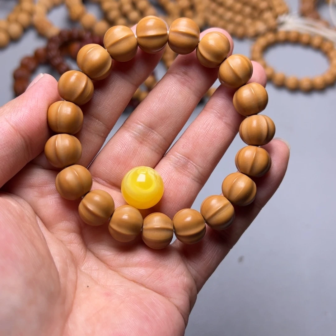 猴头核桃手串猴头鲨鱼背