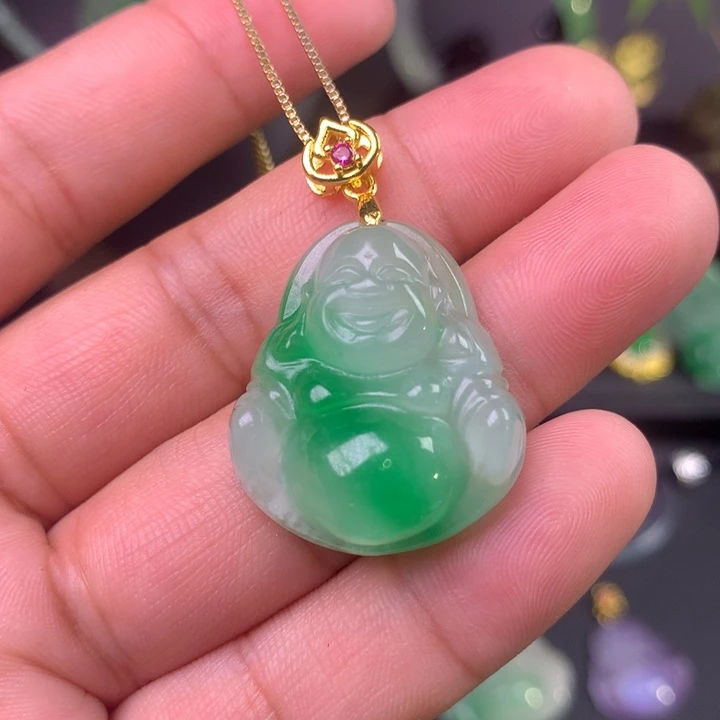 翡翠未镶嵌吊坠(赠链)