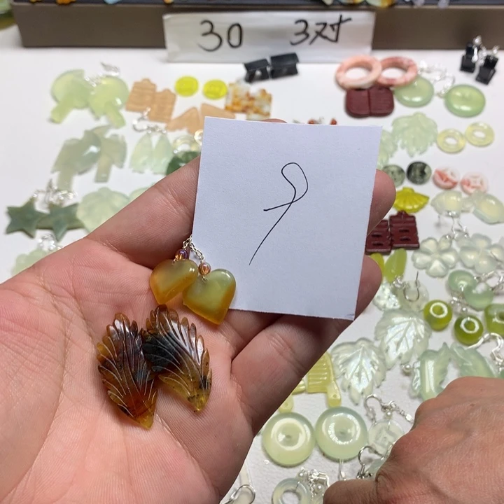 蛇纹石玉合金耳钉呆****丶