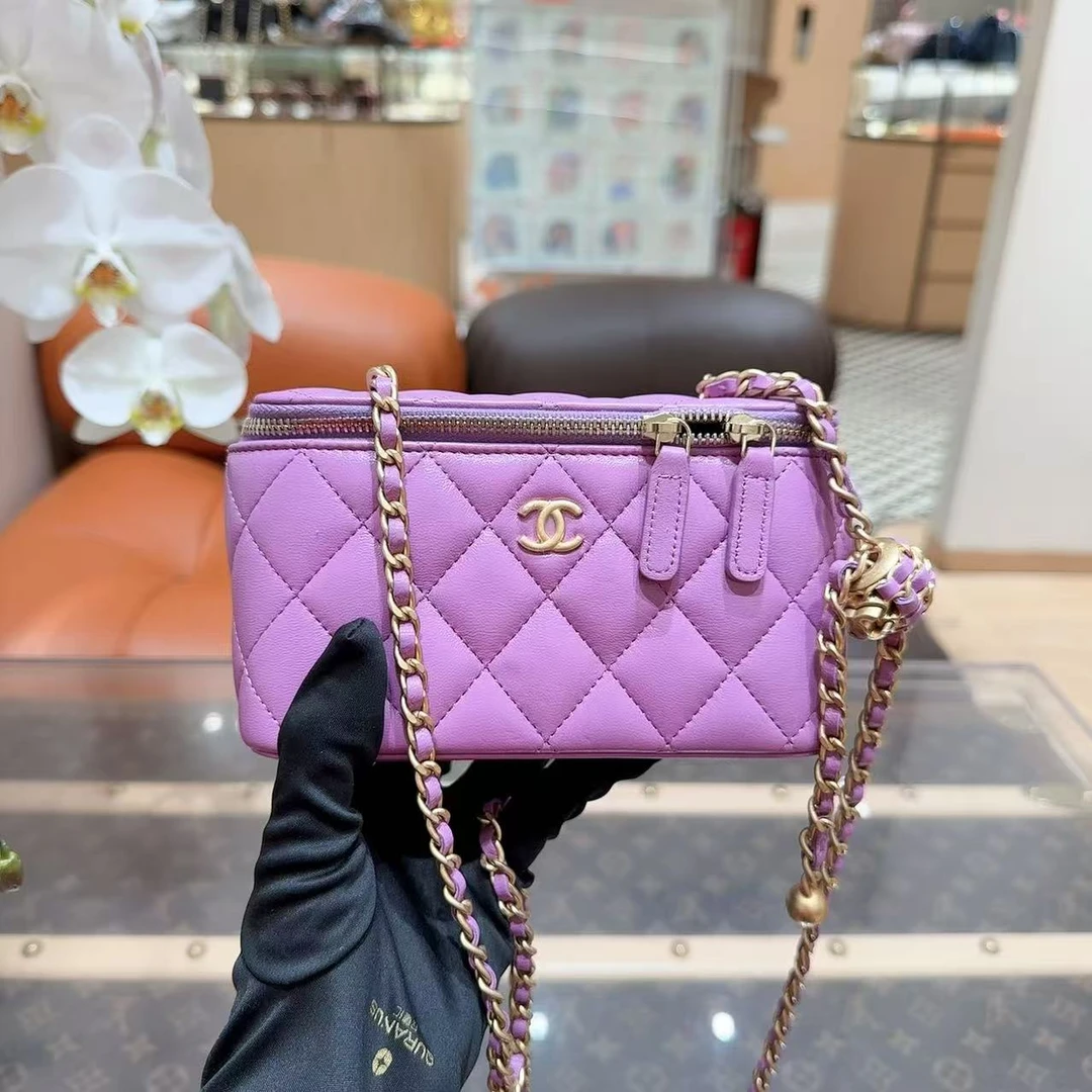 全新未使用 Chanel/香奈儿  22S紫色核桃球长盒子链条包/31 开