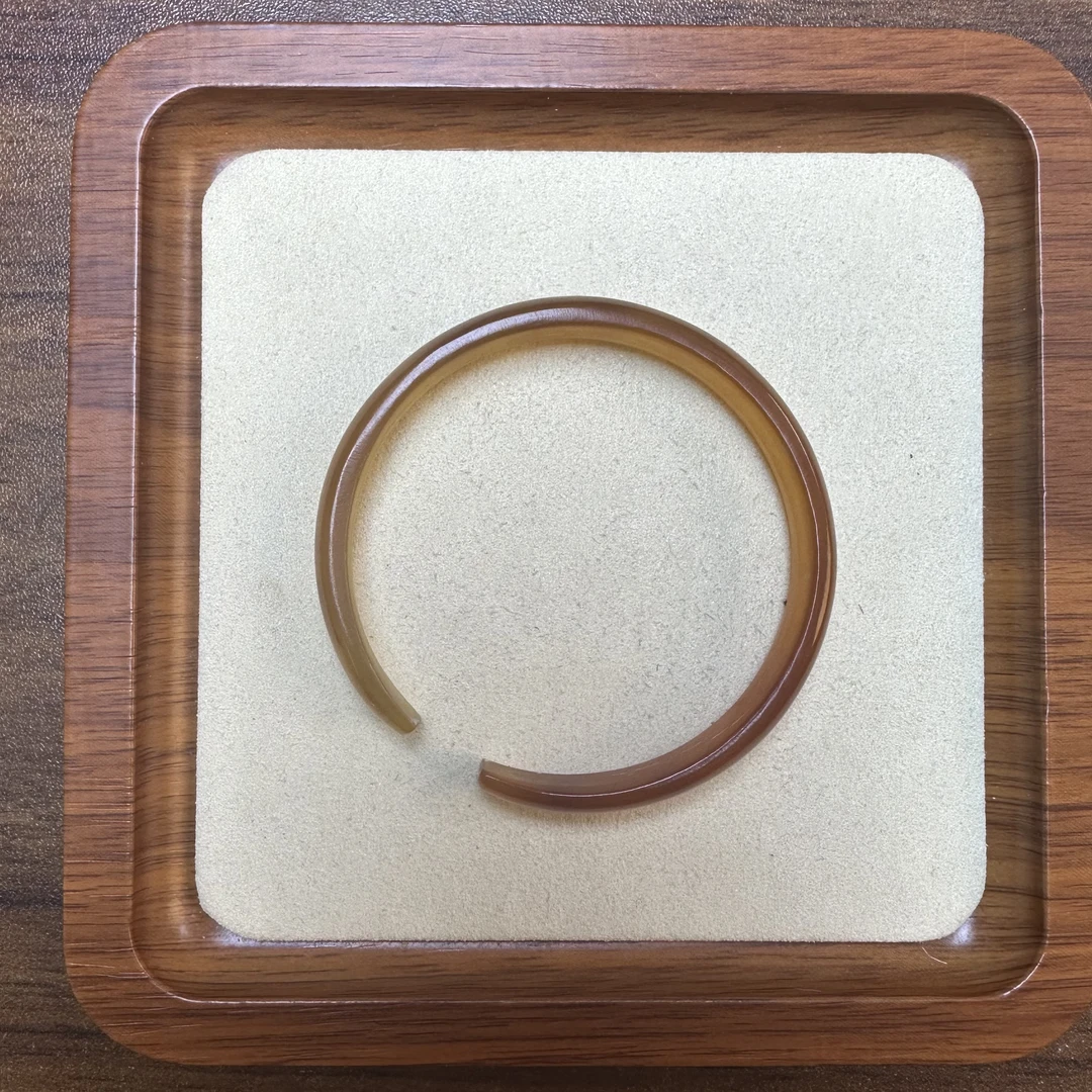 非金属珐琅手镯 蜜色开口手镯B139