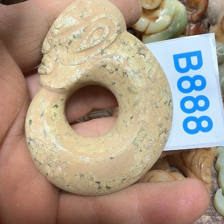 蛇纹石玉颈饰未镶嵌Ⅹ