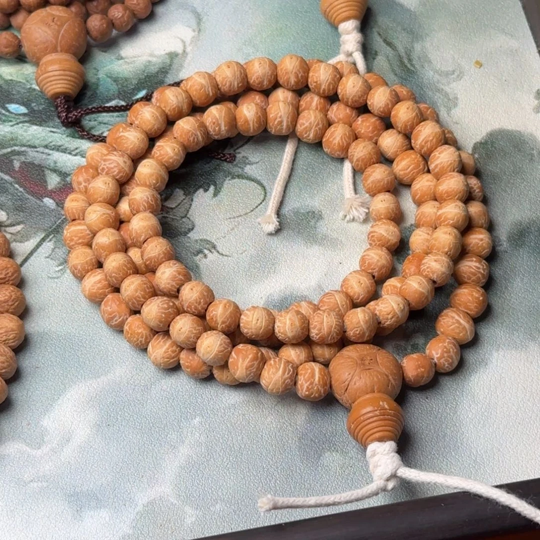 e***r凤眼菩提吊坠酸枣核凤眼菩提