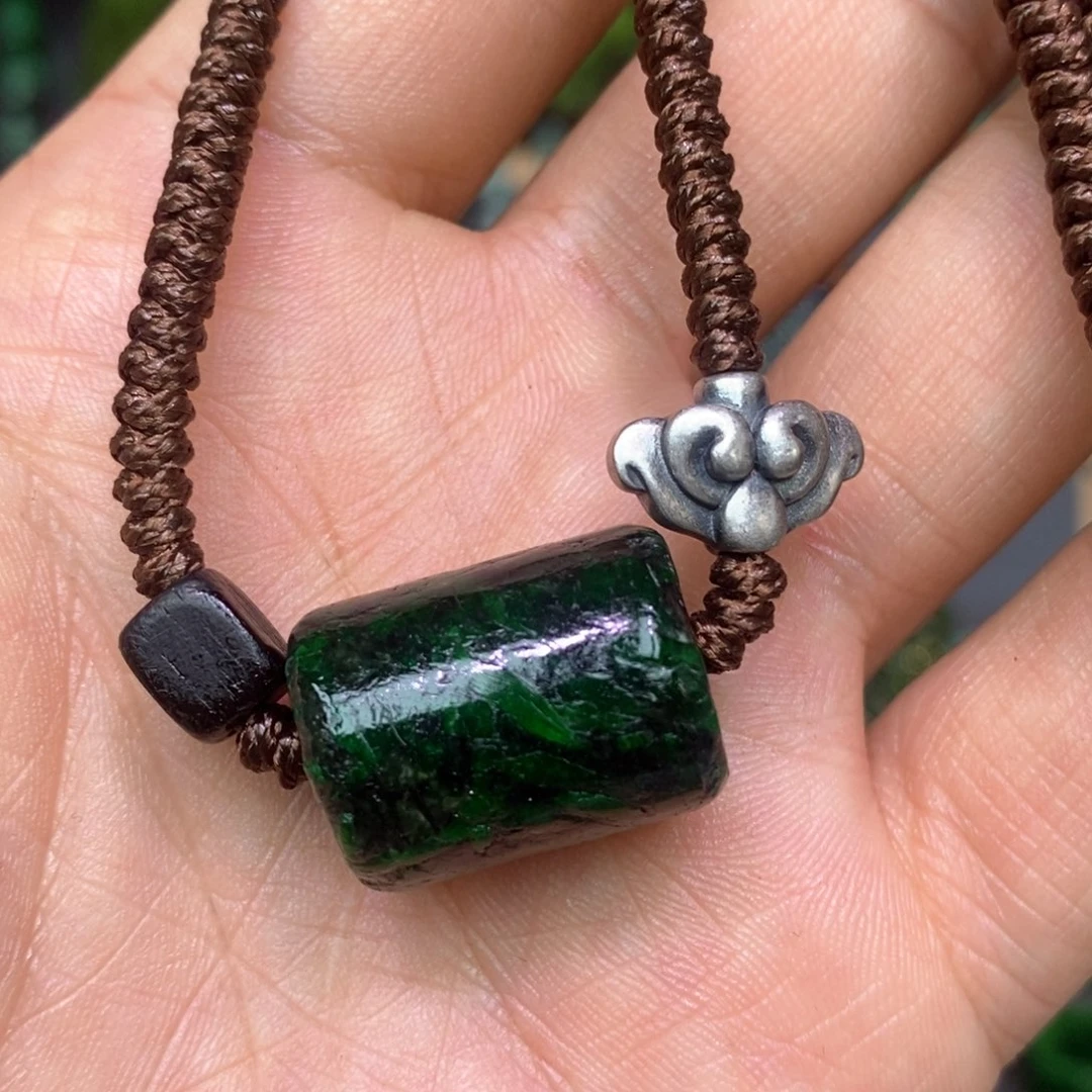 翡翠颈饰银S925镶嵌漂亮美眉