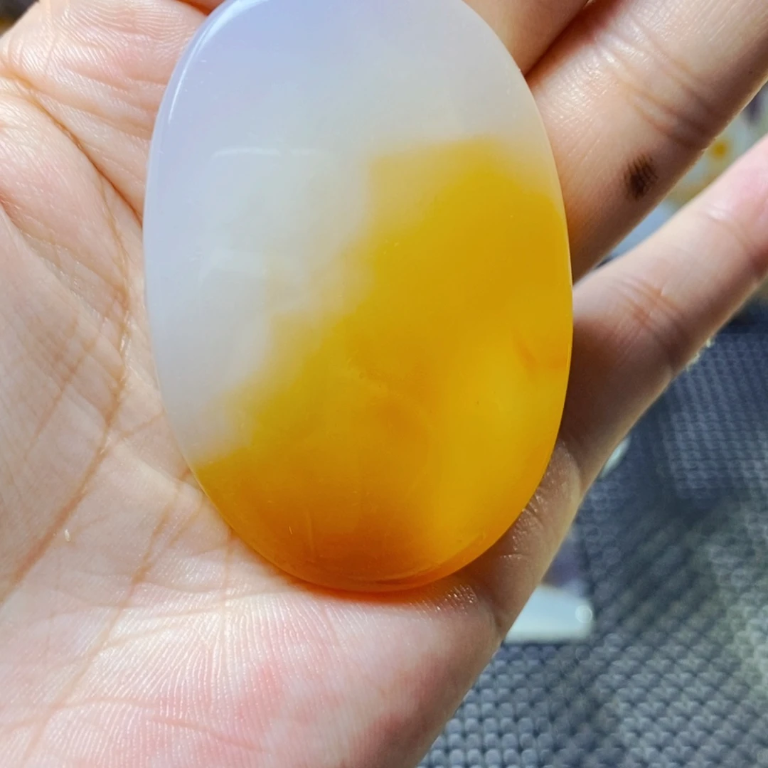 玛瑙/玉髓未镶嵌珠宝奇石