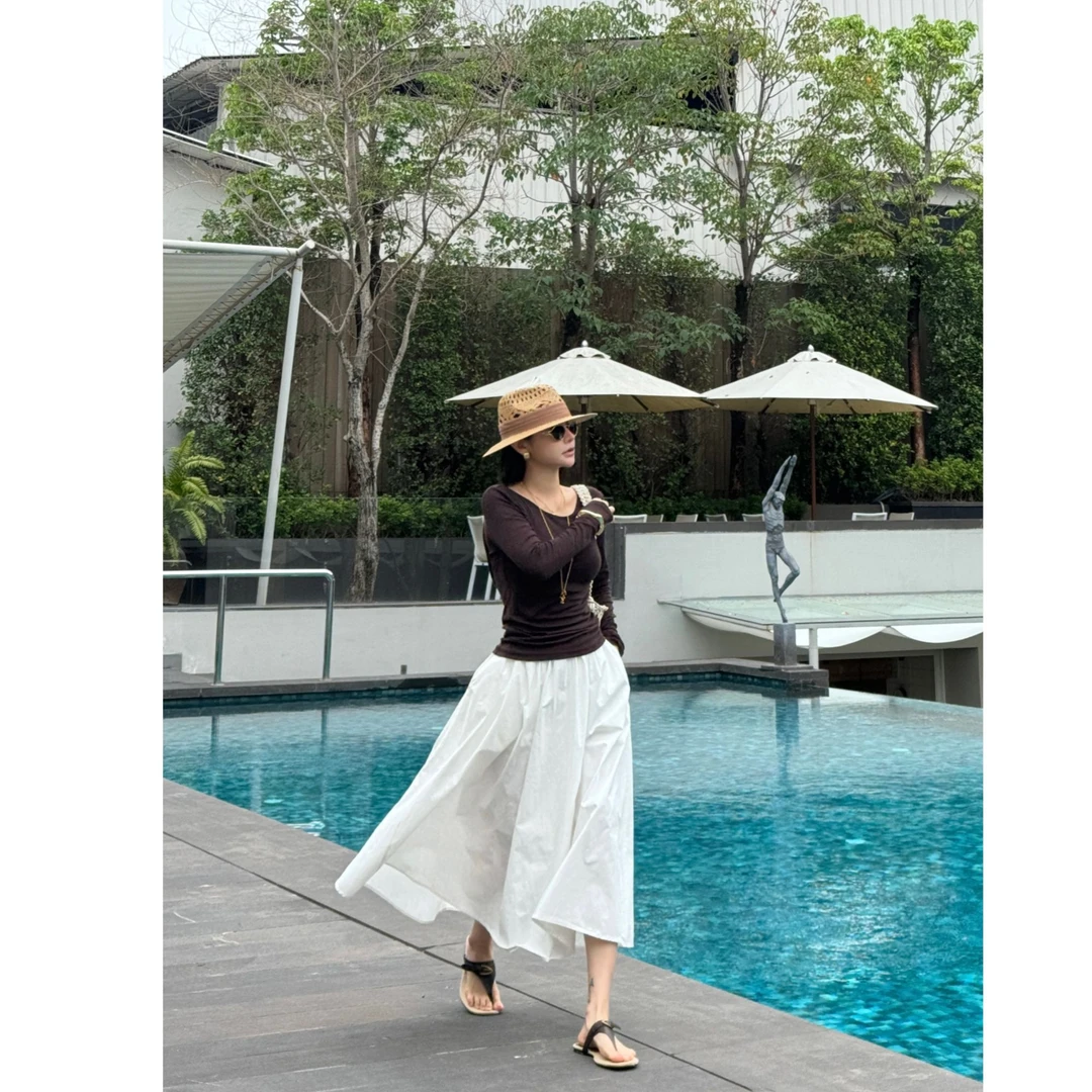 【何發财】白月光 优雅气质松紧腰立裁设计百搭半身裙 Q5261