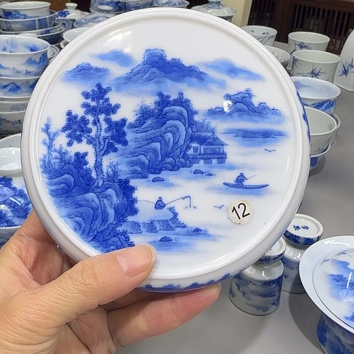 缸我们都市的繁华世界的确