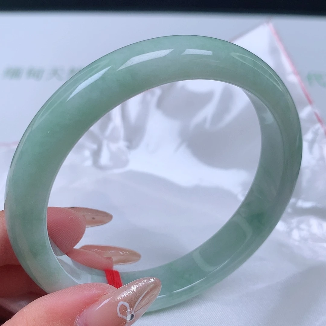 未镶嵌手镯翡翠椿**?0021