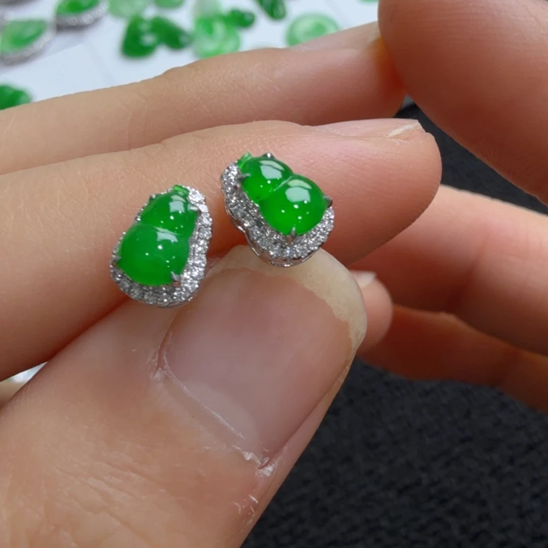 吊坠(不含链)18K金镶嵌翡翠葫芦一对