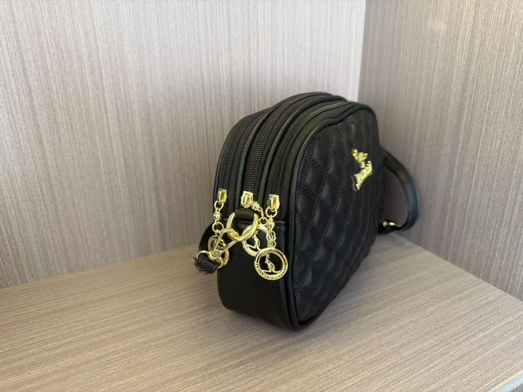 布阁服饰妈妈包多隔层