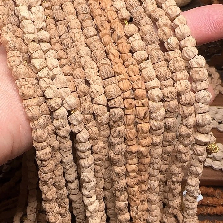 柏香籽/百香籽吊坠