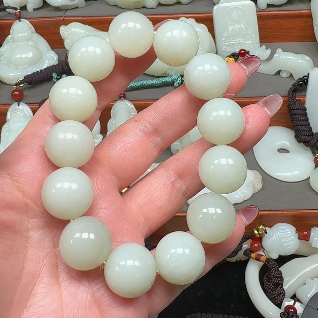 马***爷和田玉未镶嵌把件