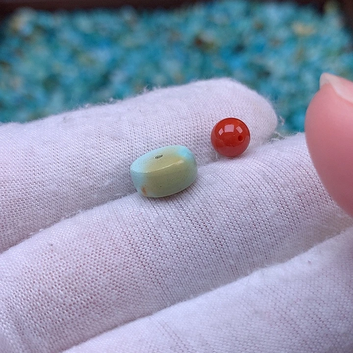 南红玛瑙未镶嵌珠宝奇石