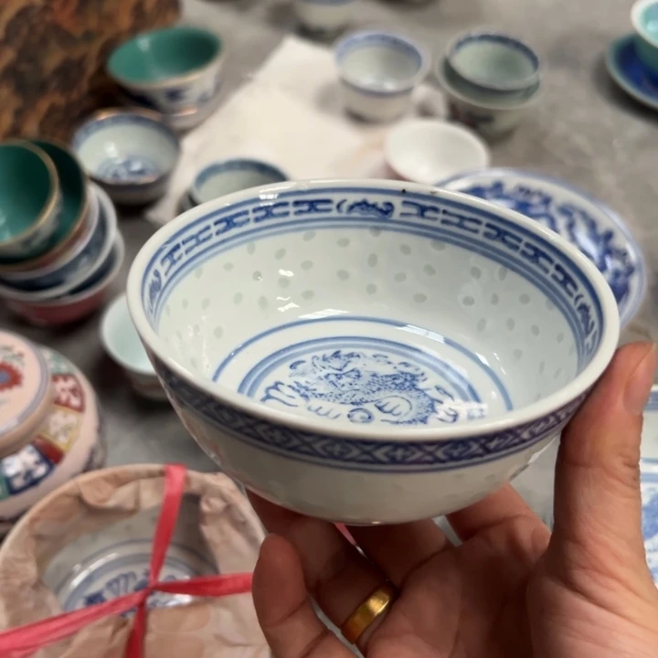 青花玲珑4.5寸小饭碗，微瑕