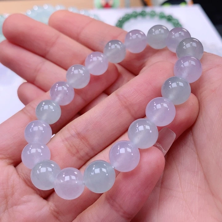 翡翠手链未镶嵌翡翠