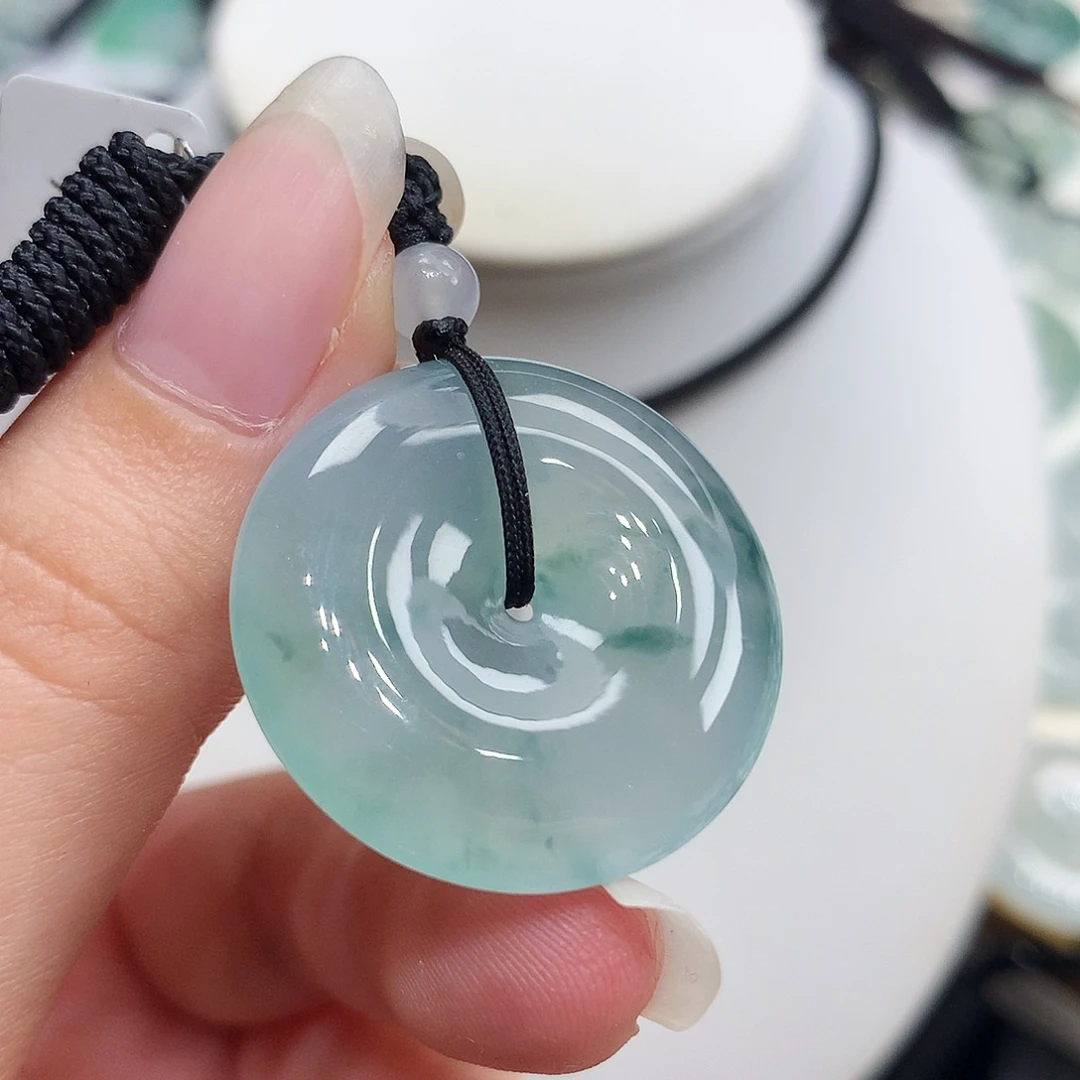 翡翠未镶嵌胸饰翡翠71，27.1/6.3