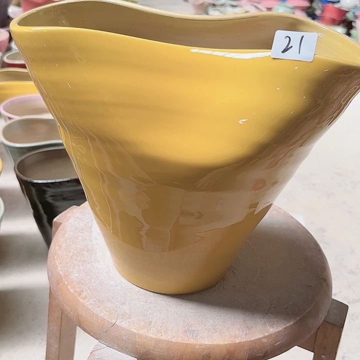 瓶口27高23 景德镇陶瓷学院