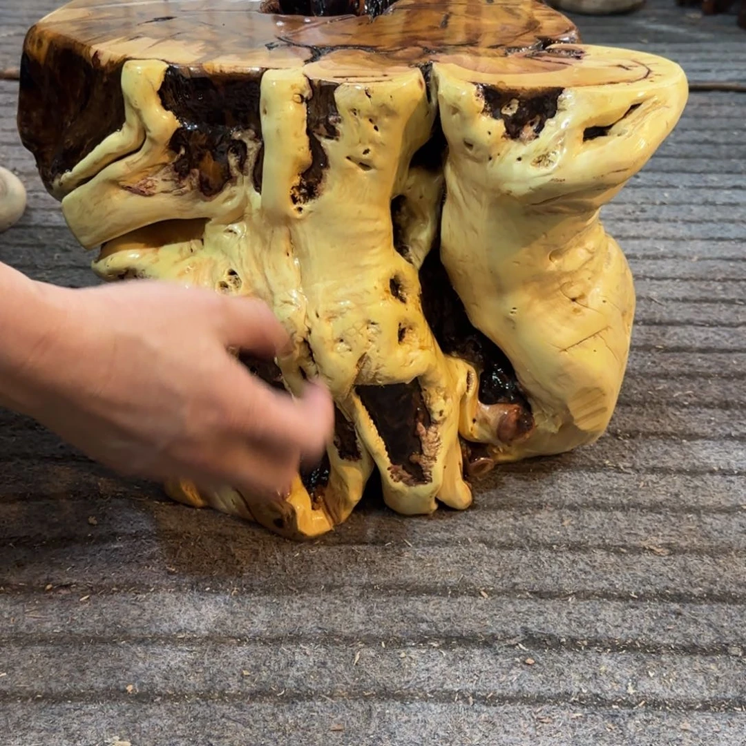 K***e龙纹鸡心枣木手工艺品