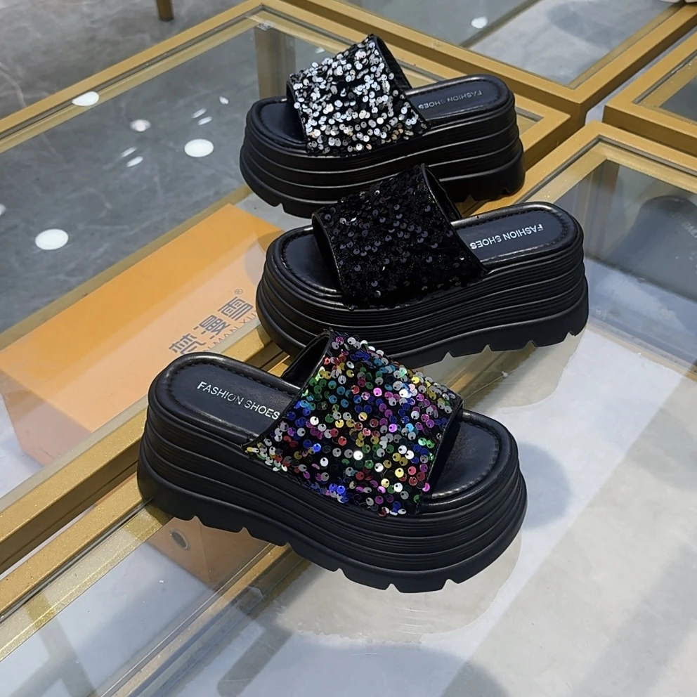 【WJ】仙女风厚底拖鞋女外穿2025夏季新款增高亮片松糕底一字拖