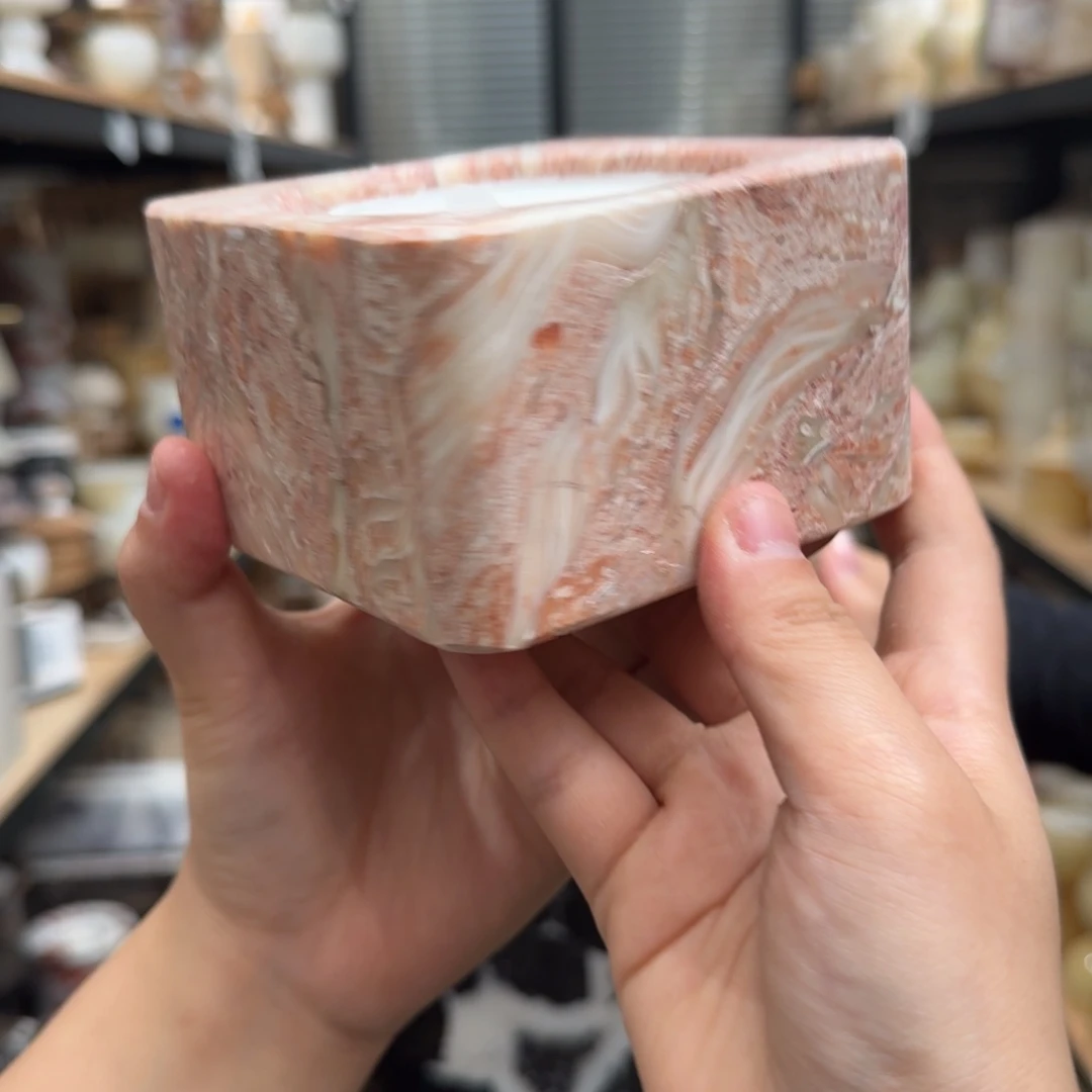 大理石R69。 两个亿。