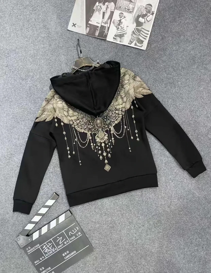 092流苏翅膀连帽开衫时尚潮流轻奢重工烫钻拉链翅膀卫衣外套