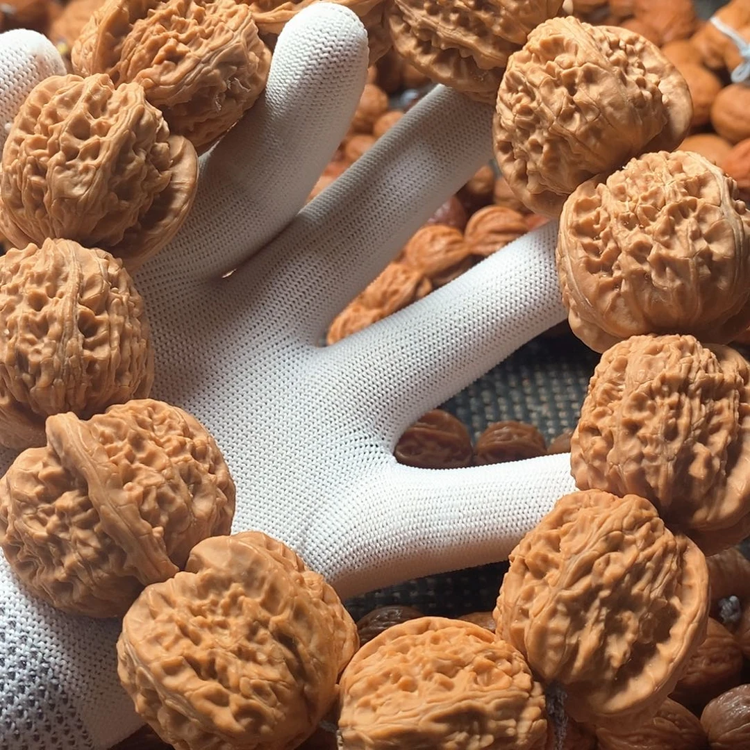 手串文玩核桃白狮子白茬手训