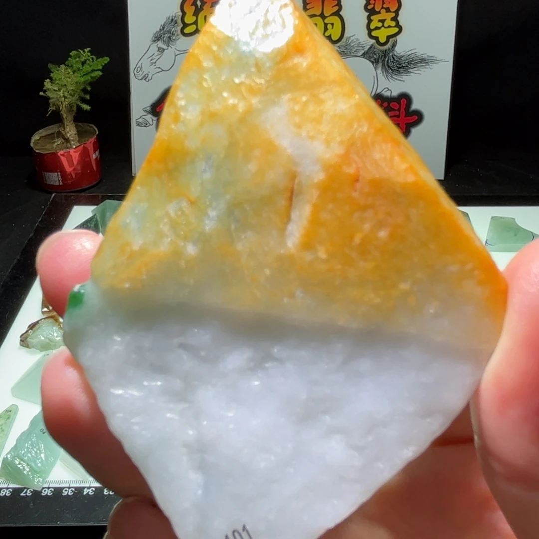 定制翡翠未镶嵌翡翠特色片料