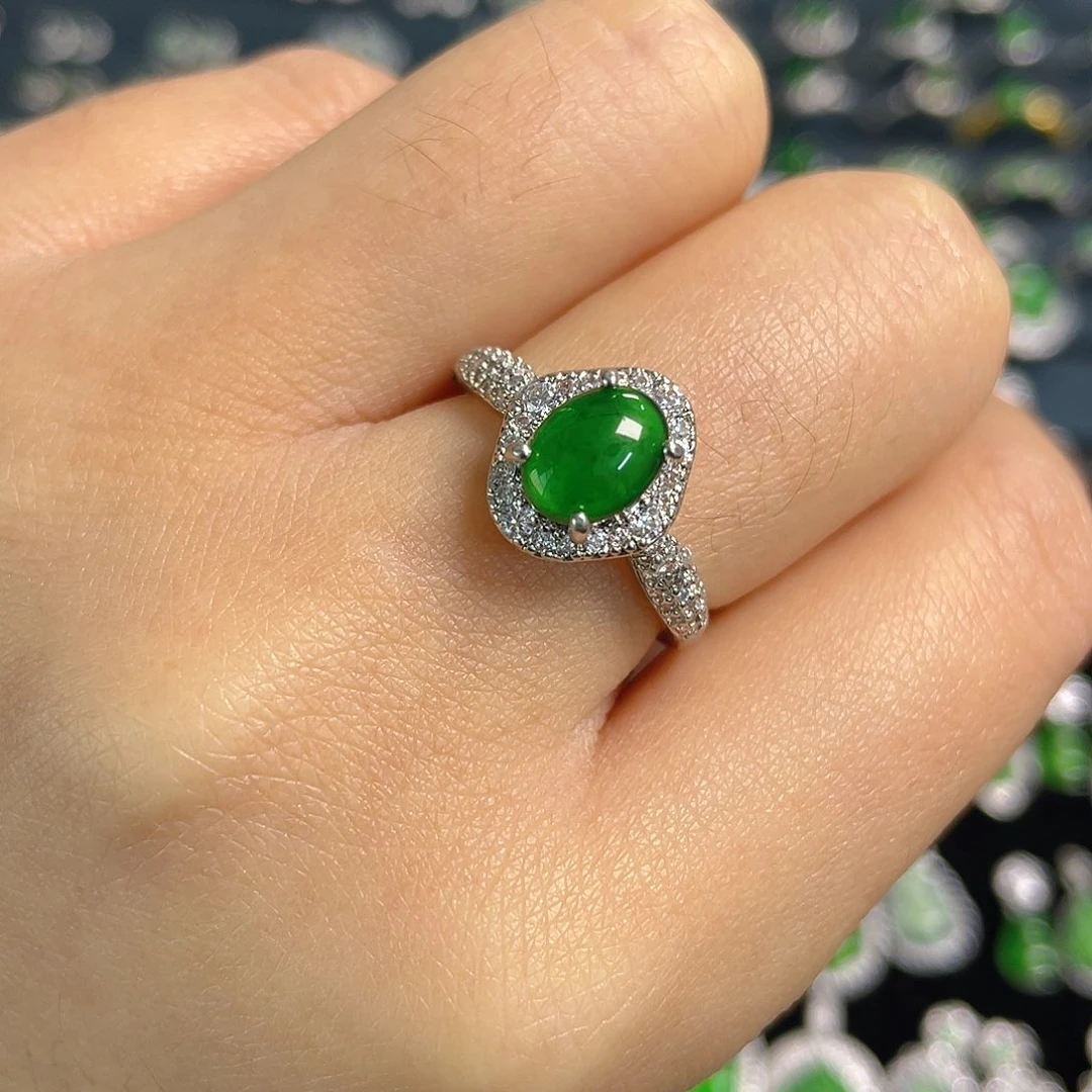 未镶嵌戒指翡翠戒指