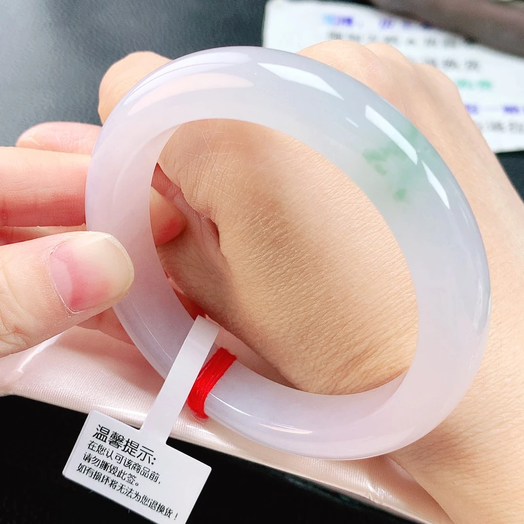 未镶嵌手镯翡翠57冰透绿花