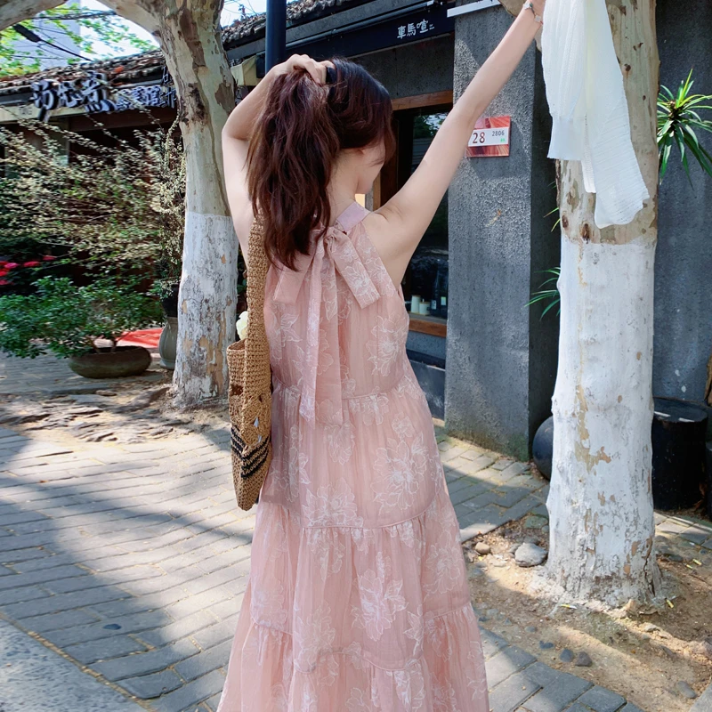 法式甜美碎花挂脖连衣裙套装女2025夏季新款温柔风开衫长裙两件套