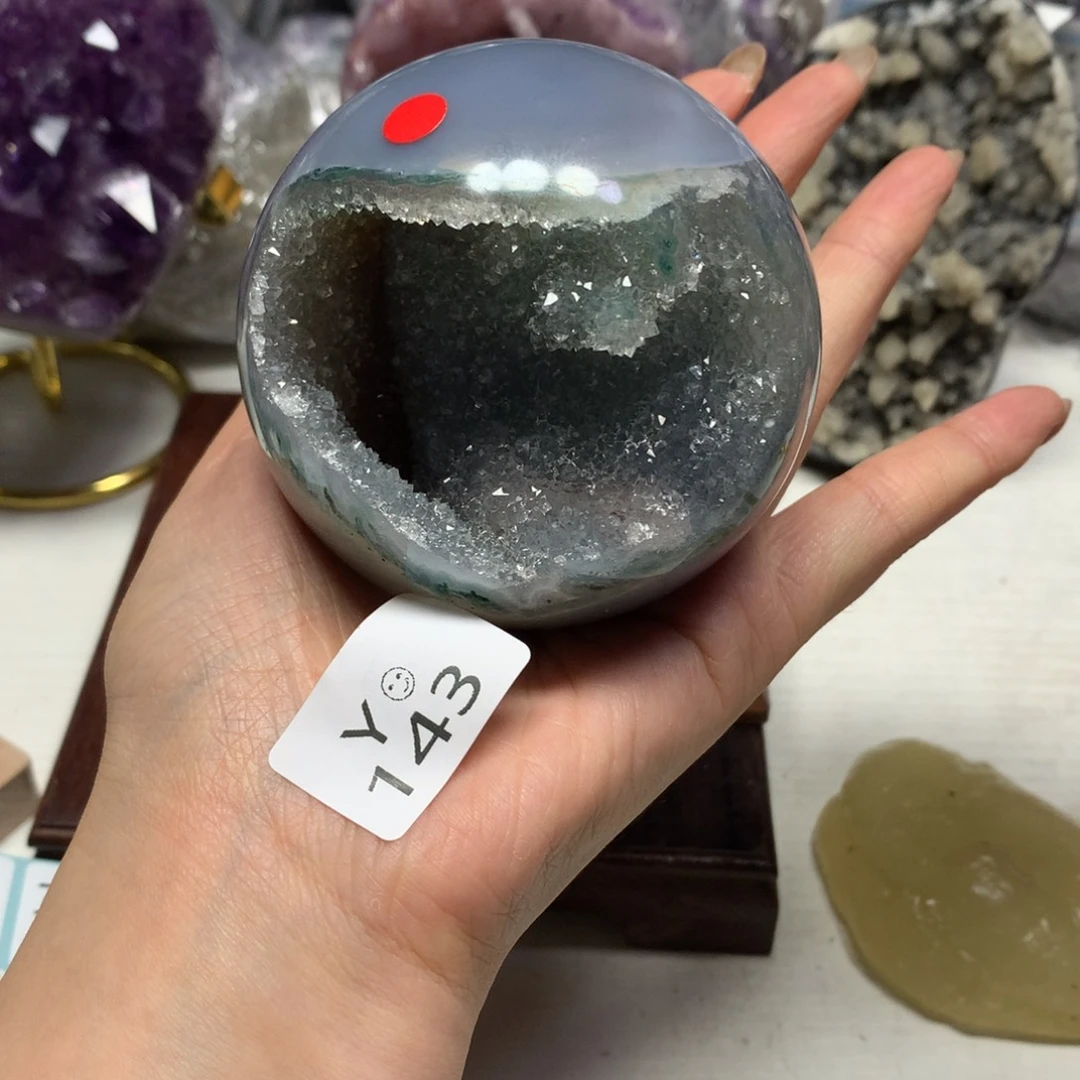 水晶摆件未镶嵌水晶