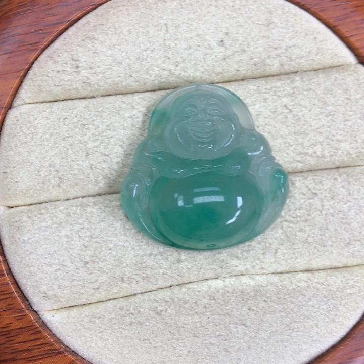 石英质玉（非洲翠）吊坠未镶嵌