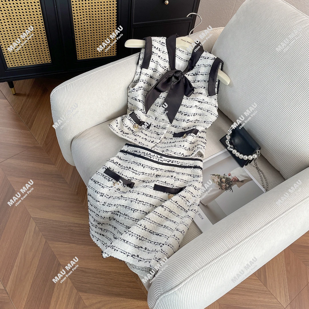 现货时尚休闲夏季小香风套装轻奢洋气夏款条纹针织DY1643