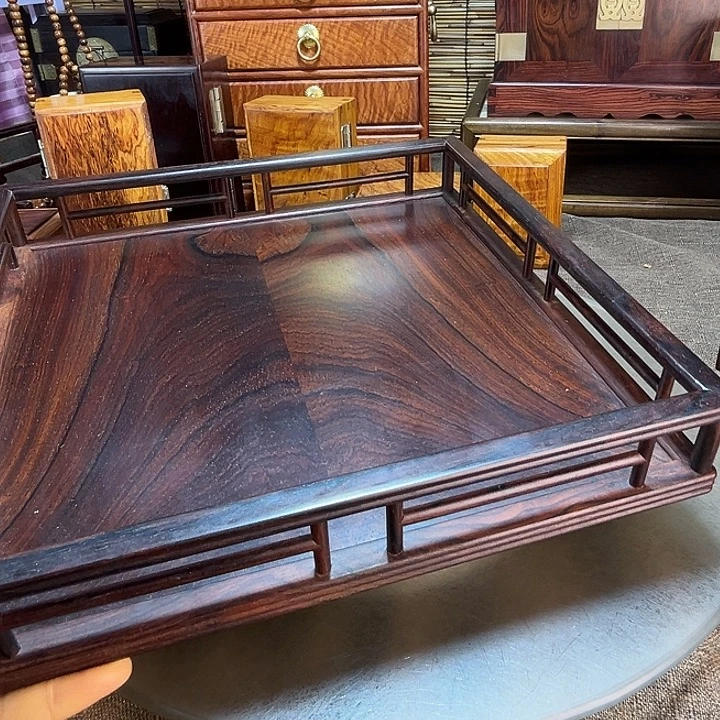 微凹黄檀（南美大红酸枝）