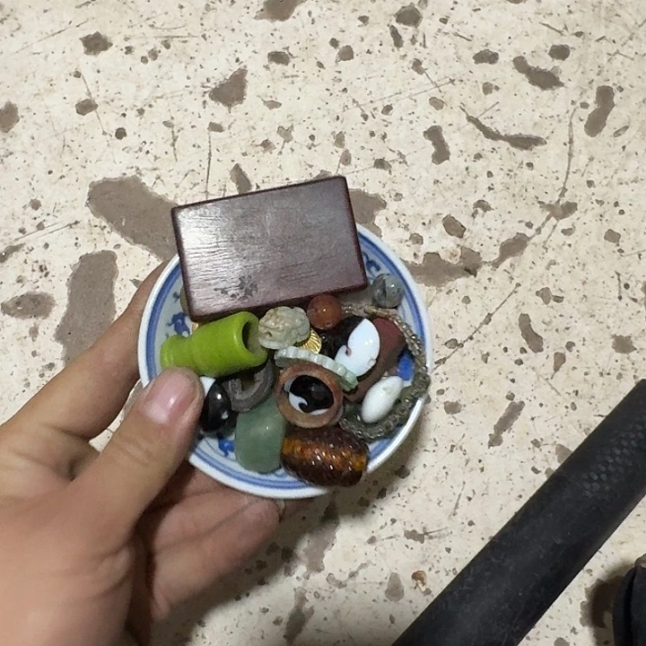 壹****陶摆件攀登高峰艺术挂饰