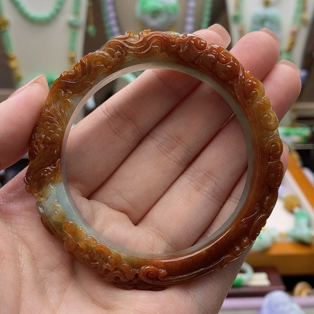 颈饰未镶嵌翡翠手镯56