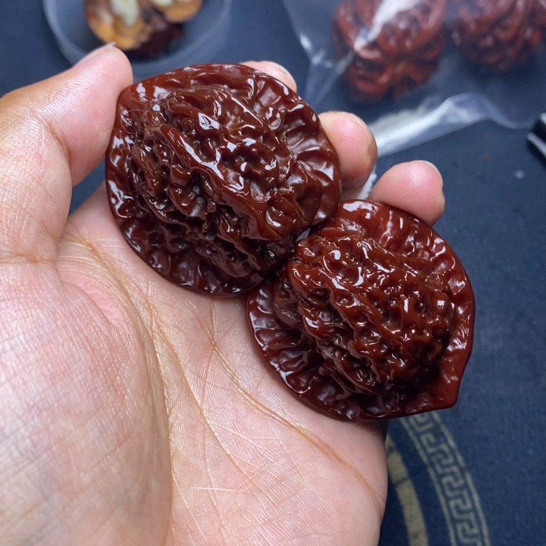文玩核桃吊坠龙鳞42