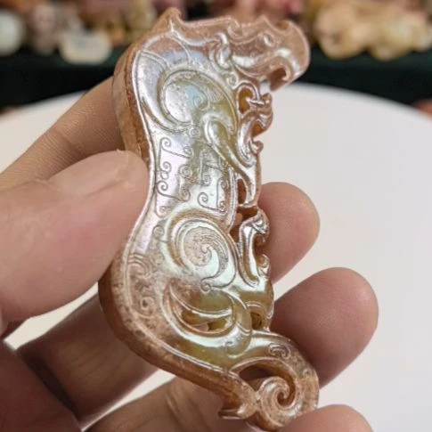 纯***水未镶嵌和田玉质如图所示配饰玛瑙/玉髓