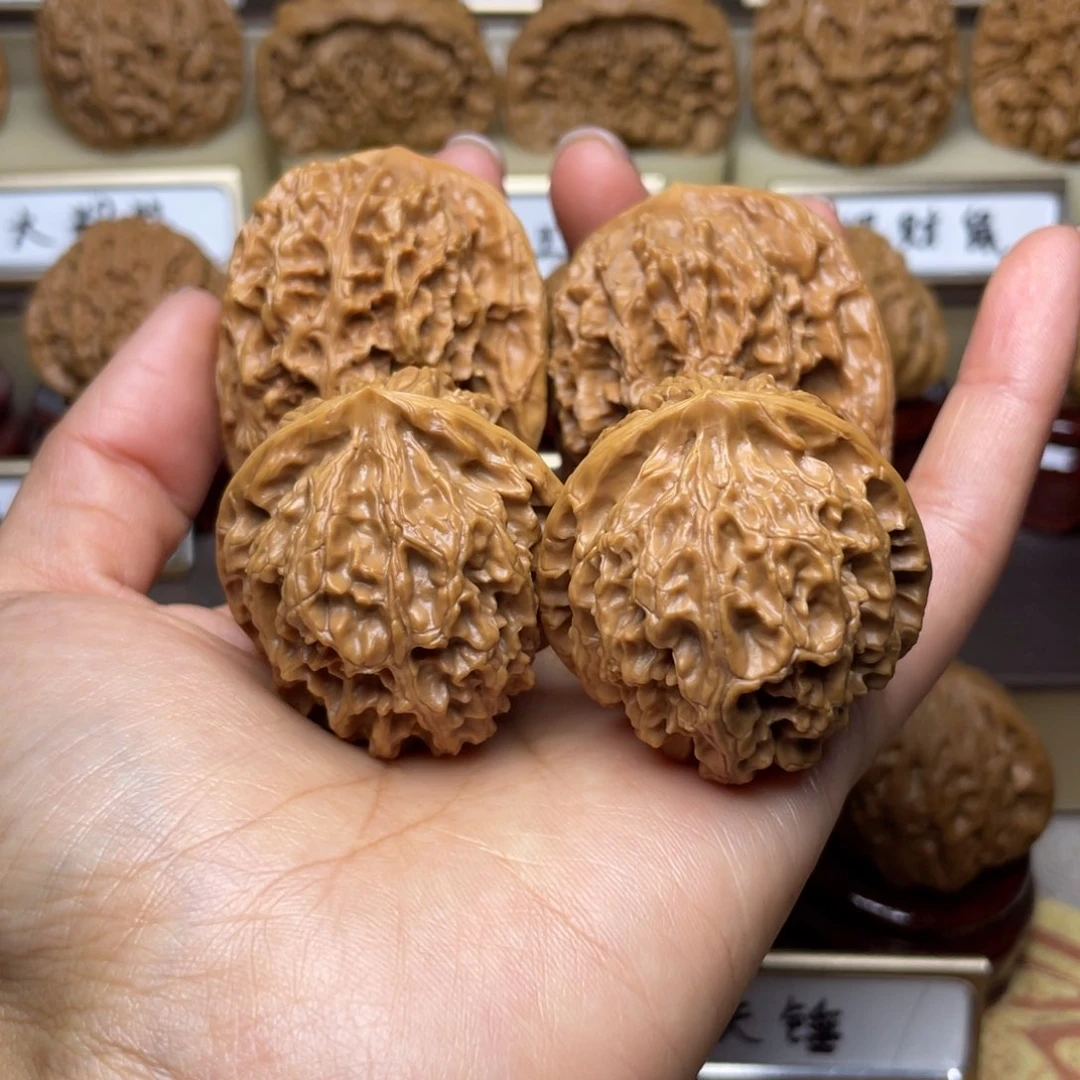 文玩核桃把件鑫*大花苹果园